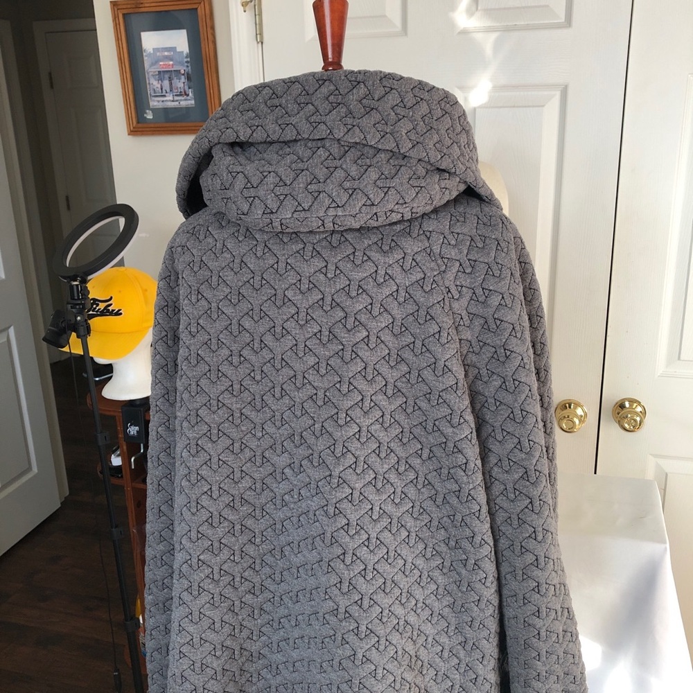 Gallery Charcoal Patterned Knit Hooded Coat - Picture 10 of 12